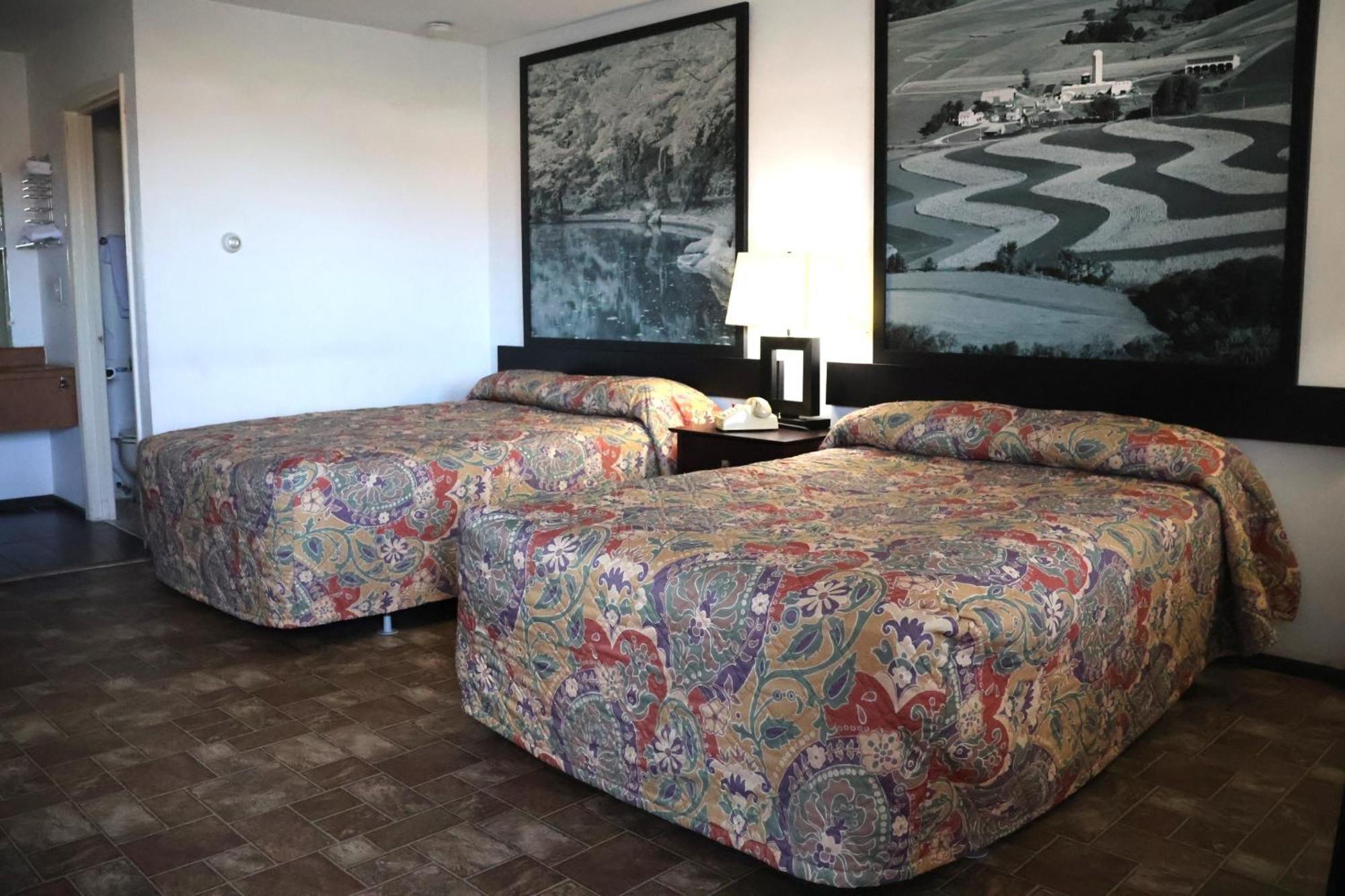 Hotel O Oskaloosa - Hwy 63/92 Ngoại thất bức ảnh