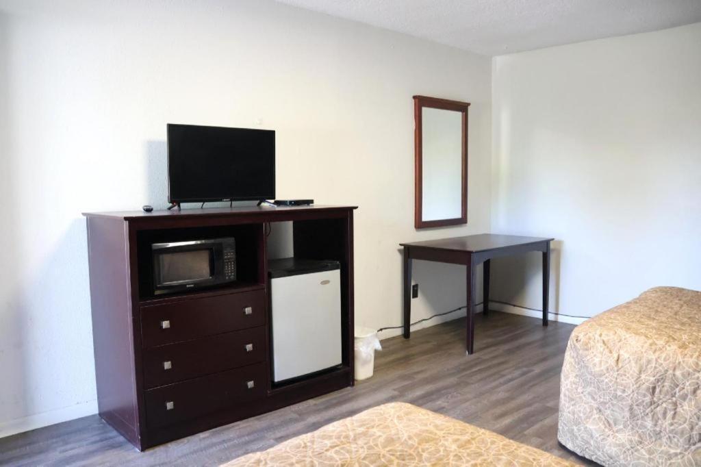 Hotel O Oskaloosa - Hwy 63/92 Ngoại thất bức ảnh