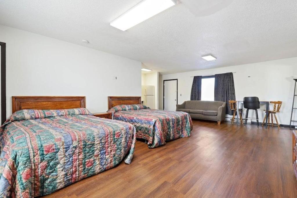 Hotel O Oskaloosa - Hwy 63/92 Ngoại thất bức ảnh
